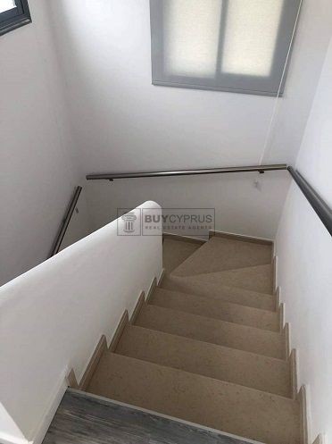 Image No.20-Commercial de 29 chambres à vendre à Kissonerga