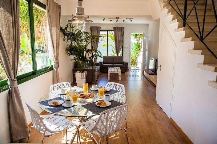 Image No.31-Commercial de 29 chambres à vendre à Kissonerga