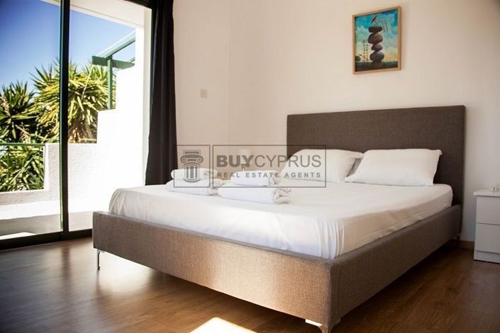 Image No.35-Commercial de 29 chambres à vendre à Kissonerga