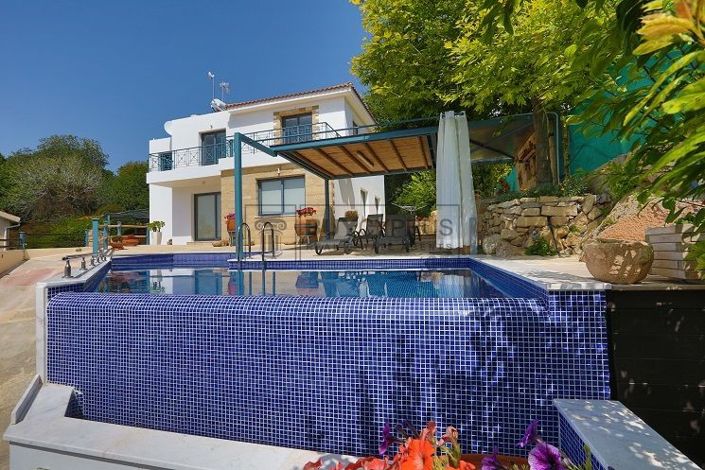 Image No.38-Commercial de 29 chambres à vendre à Kissonerga