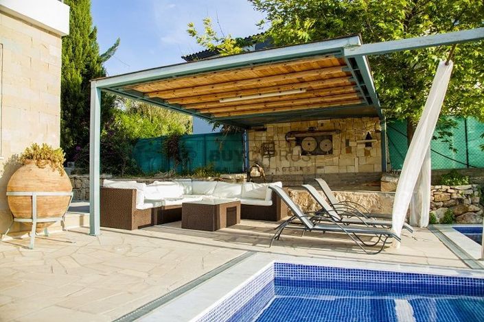 Image No.45-Commercial de 29 chambres à vendre à Kissonerga