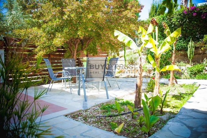 Image No.46-Commercial de 29 chambres à vendre à Kissonerga