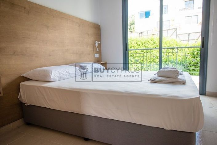 Image No.9-Commercial de 29 chambres à vendre à Kissonerga