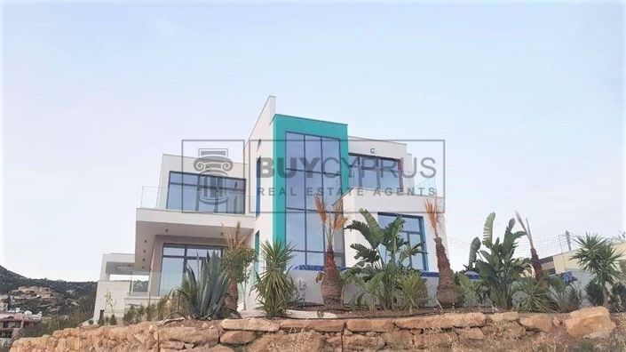 Image No.44-4 Bed Villa for sale