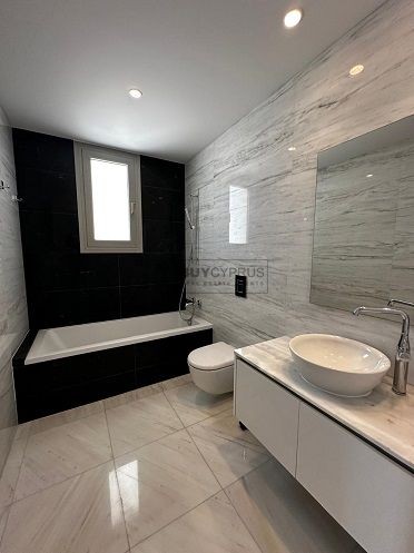 Image No.15-3 Bed Penthouse for sale