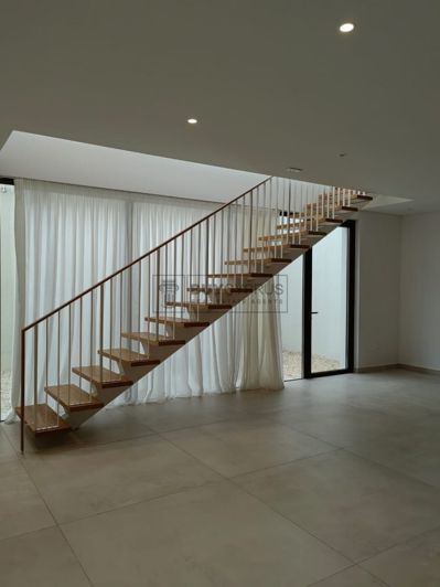 Image No.14-5 Bed Villa for sale