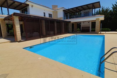 Detached Villa For Sale  in  Aphrodite Hills
