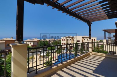 Apartment For Sale  in  Aphrodite Hills