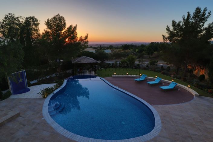 Image No.36-5 Bed Villa for sale