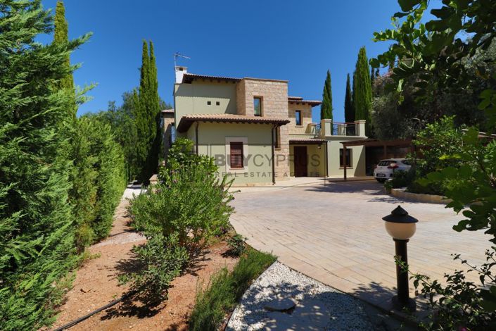 Image No.42-5 Bed Villa for sale