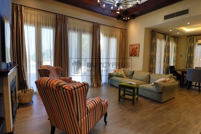 Image No.9-5 Bed Villa for sale