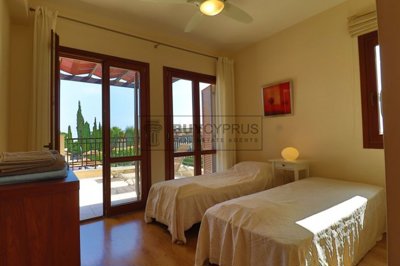 Apartment For Sale  in  Aphrodite Hills