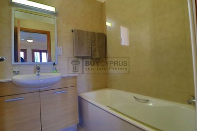 Apartment For Sale  in  Aphrodite Hills