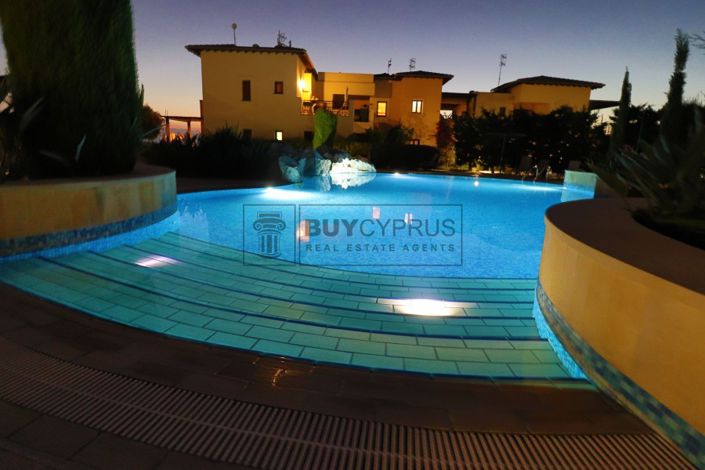 Image No.20-2 Bed Apartment for sale