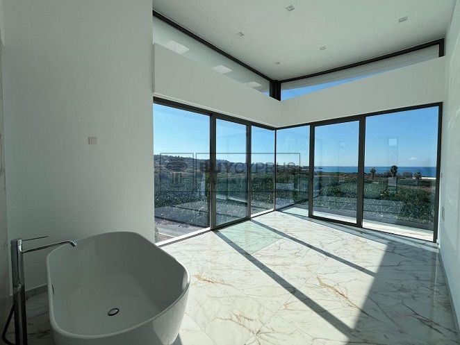 Image No.19-7 Bed Villa for sale