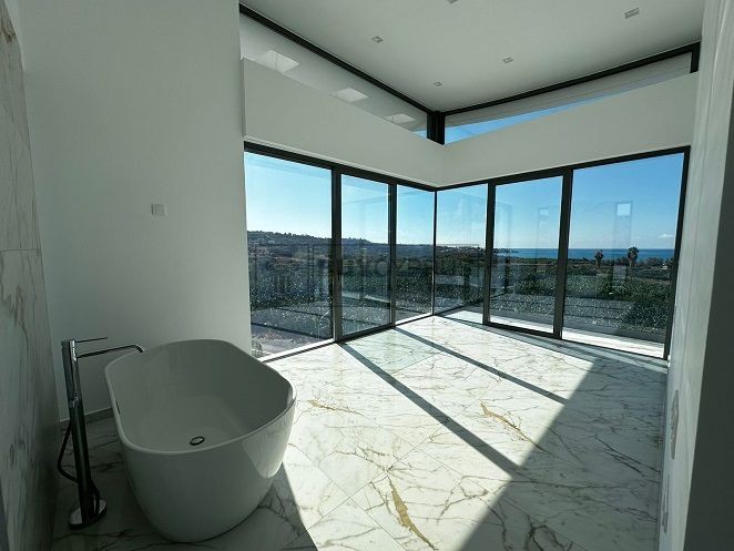 Image No.21-7 Bed Villa for sale