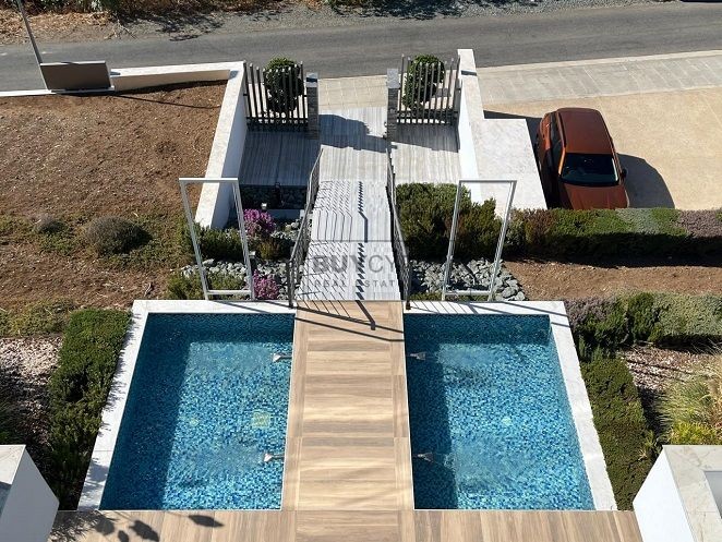 Image No.29-7 Bed Villa for sale