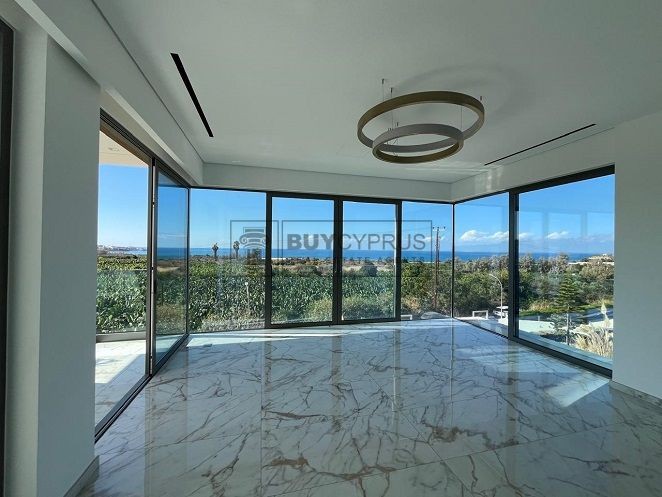 Image No.50-7 Bed Villa for sale