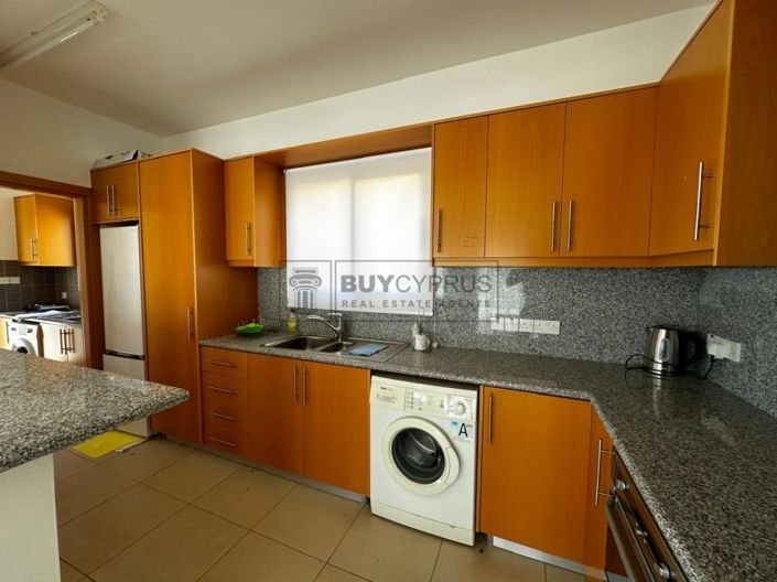 Image No.9-3 Bed Villa for sale