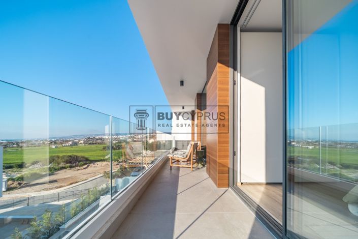 Image No.10-3 Bed Villa for sale