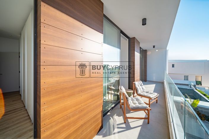 Image No.15-3 Bed Villa for sale