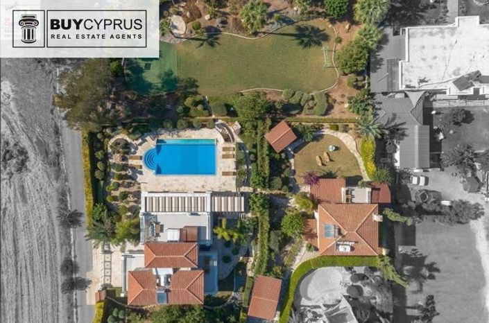 Image No.10-Villa de 6 chambres à vendre à Argaka