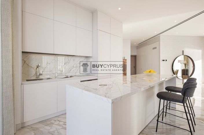 Image No.10-3 Bed Apartment for sale