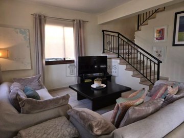 Detached Villa For Sale  in  Chlorakas