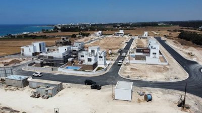 Detached Villa For Sale  in  Yeroskipou