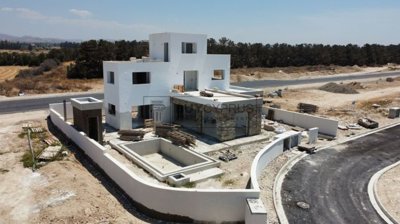 Detached Villa For Sale  in  Yeroskipou