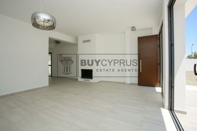 Town House For Sale  in  Mesoyi