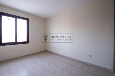 Building For Sale  in  Deneia