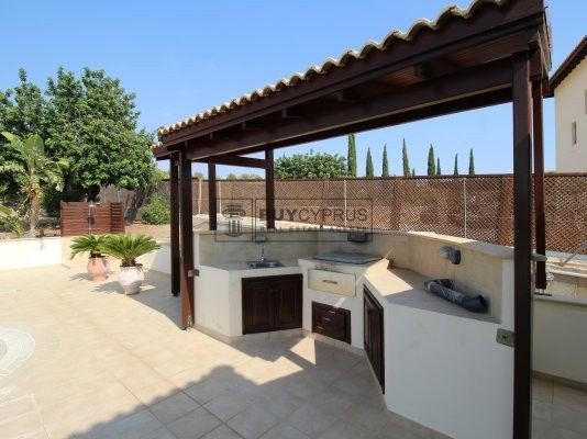 Image No.4-4 Bed Villa for sale