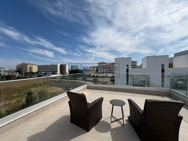 Image No.32-Villa de 7 chambres à vendre à Yeroskipou