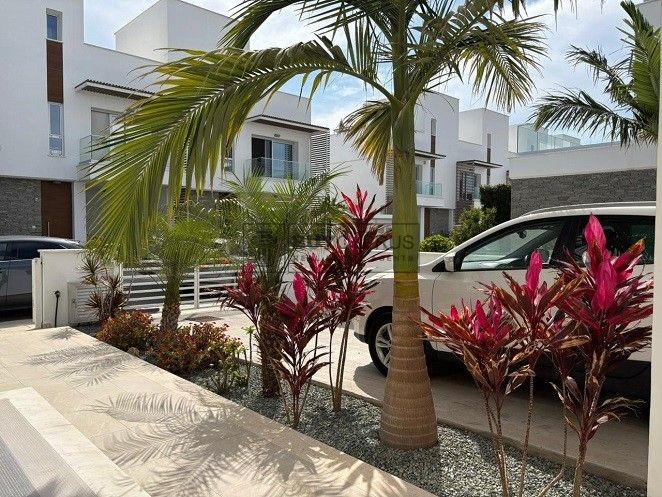 Image No.35-Villa de 7 chambres à vendre à Yeroskipou