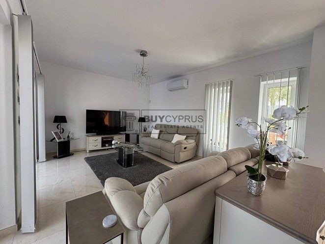 Image No.7-Villa de 7 chambres à vendre à Yeroskipou