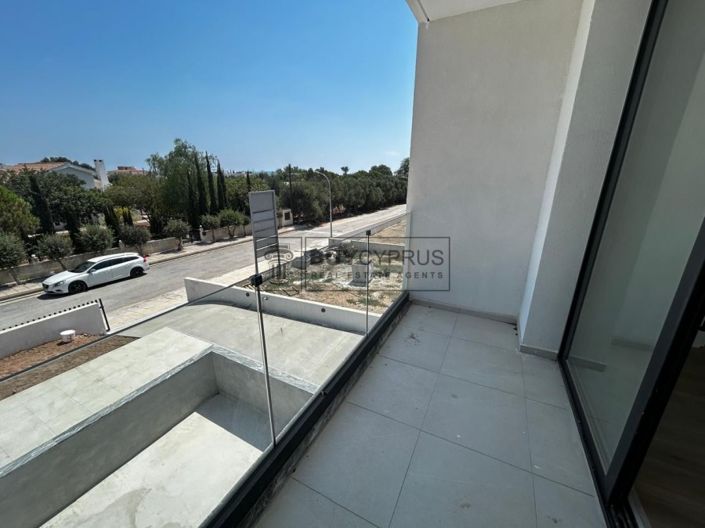 Image No.24-3 Bed Villa for sale