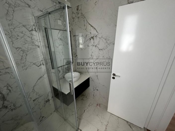 Image No.36-3 Bed Villa for sale