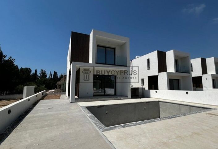 Image No.53-3 Bed Villa for sale