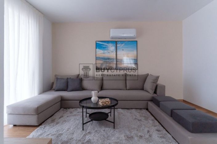 Image No.2-Villa de 3 chambres à vendre à Peyia