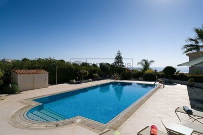 Detached Villa For Sale  in  Sea Caves