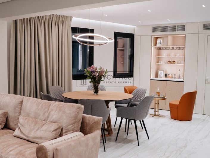 Image No.8-4 Bed Villa for sale