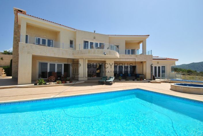 Image No.27-5 Bed Villa for sale