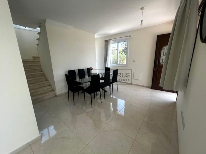 Image No.8-Villa de 3 chambres à vendre à Peyia