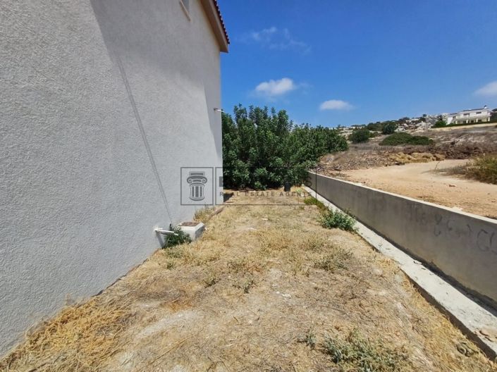 Image No.28-3 Bed Villa for sale