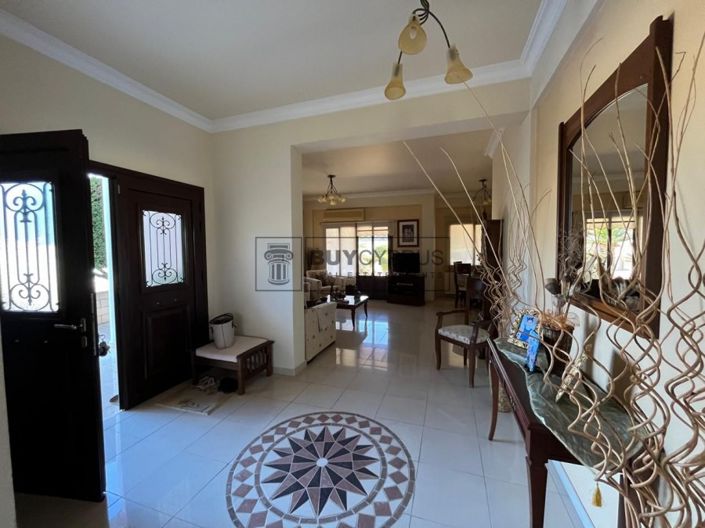 Image No.11-Villa de 5 chambres à vendre à Emba