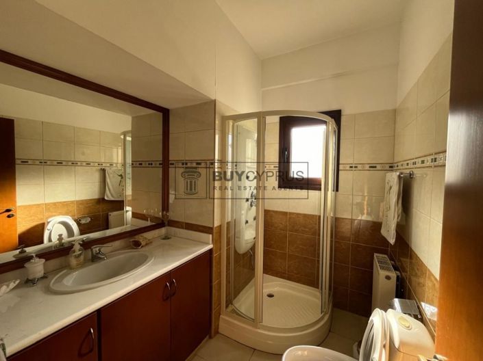 Image No.18-Villa de 5 chambres à vendre à Emba