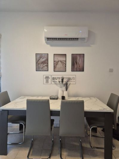 Image No.5-Maison de ville de 2 chambres à vendre à Universal