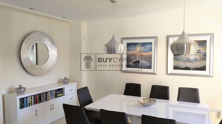 Image No.19-4 Bed Villa for sale