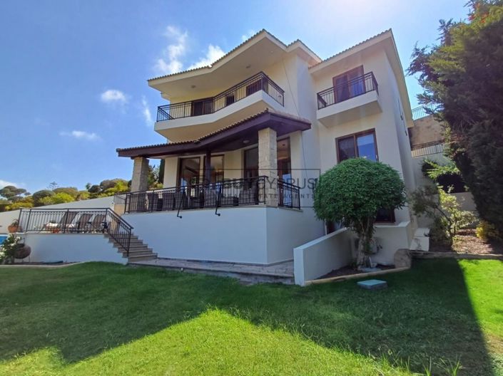 Image No.3-4 Bed Villa for sale